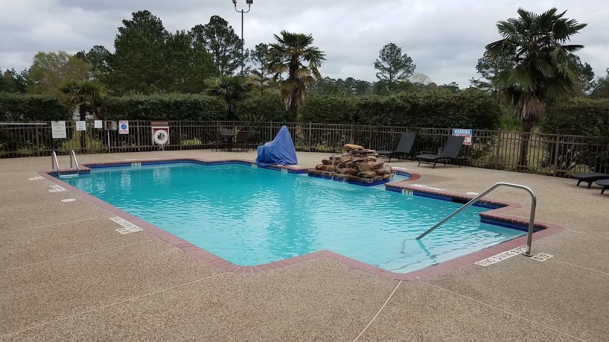 Holiday Inn Express & Suites Nacogdoches by IHG photo 3
