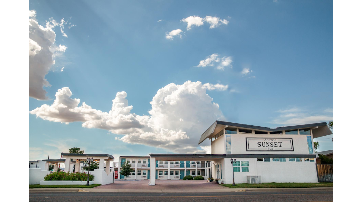 Arizona Sunset Inn & Suites photo 2