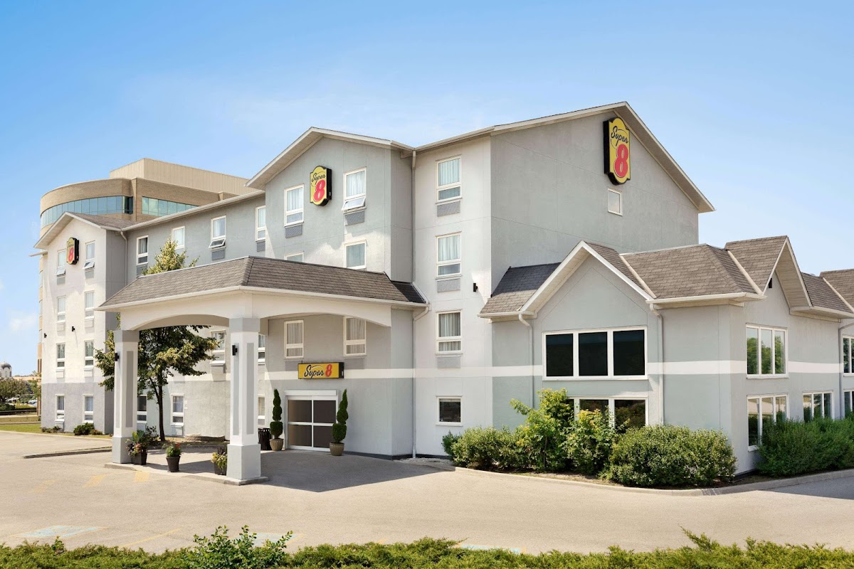 Super 8 by Wyndham Ajax/Toronto On