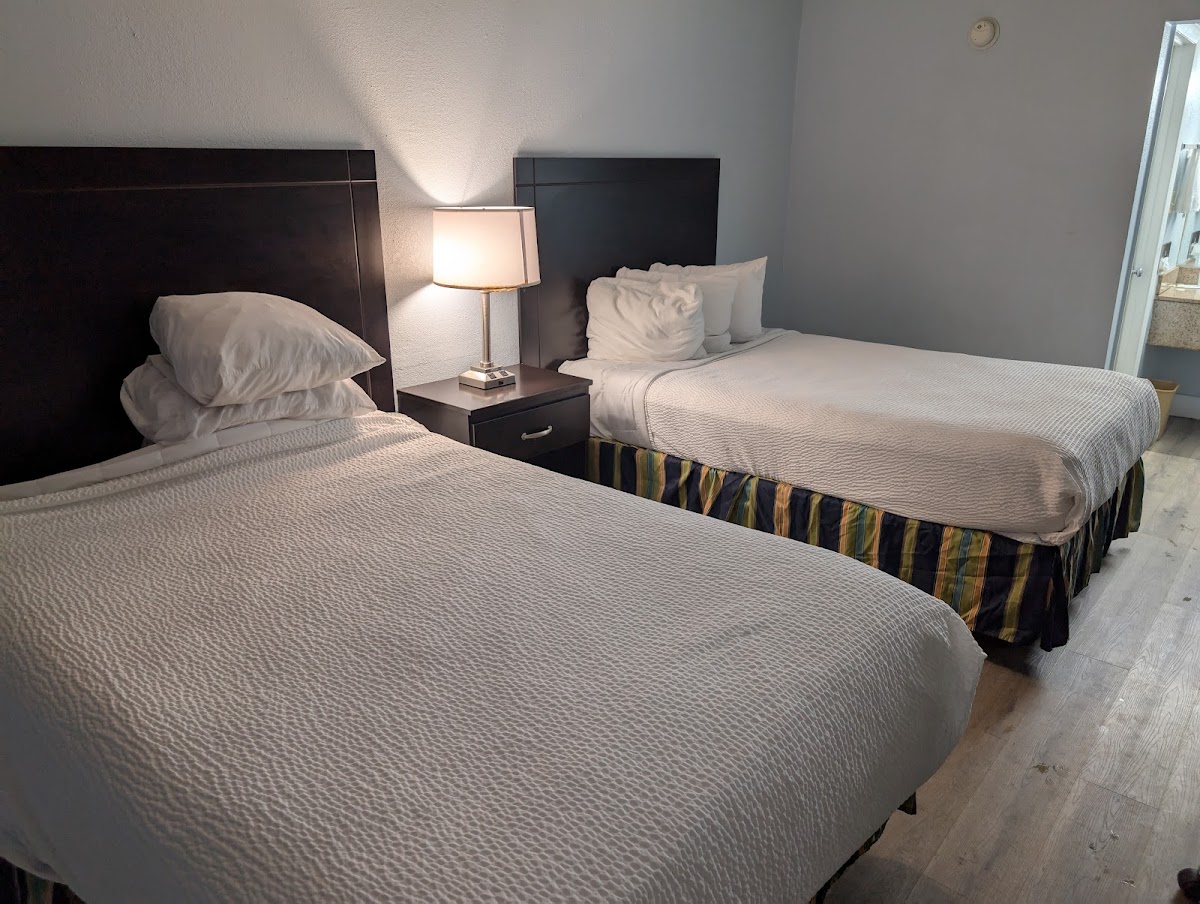 Days Inn by Wyndham Richmond Hill/Savannah photo 3