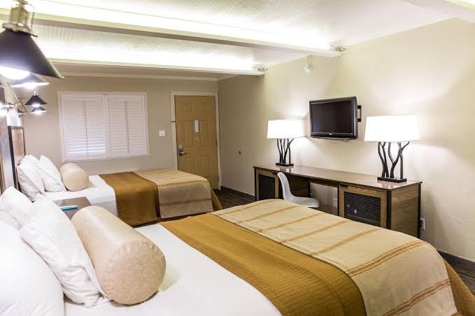 Fredericksburg Inn & Suites photo 3