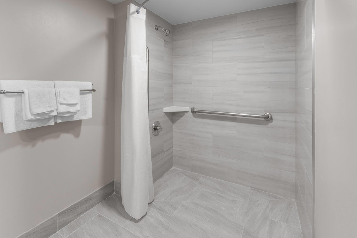 Days Inn by Wyndham Dumfries Quantico photo 3