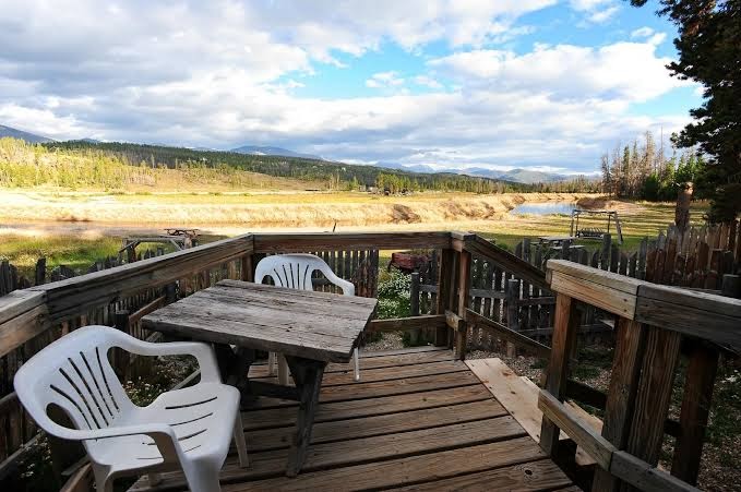 Mountain Lakes Lodge