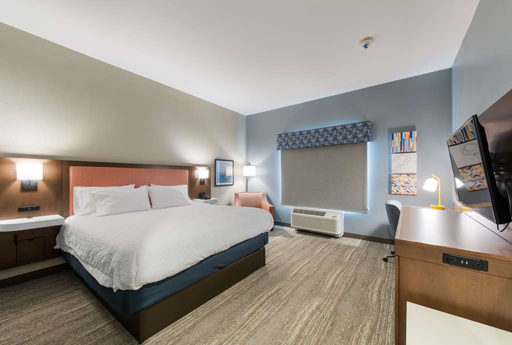 Hampton Inn Niles photo 2