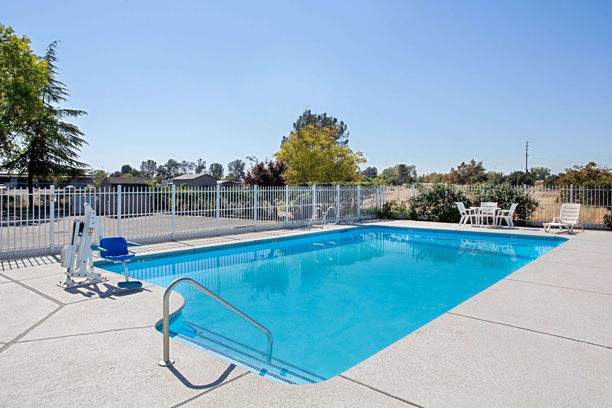 Super 8 by Wyndham Oroville photo 3