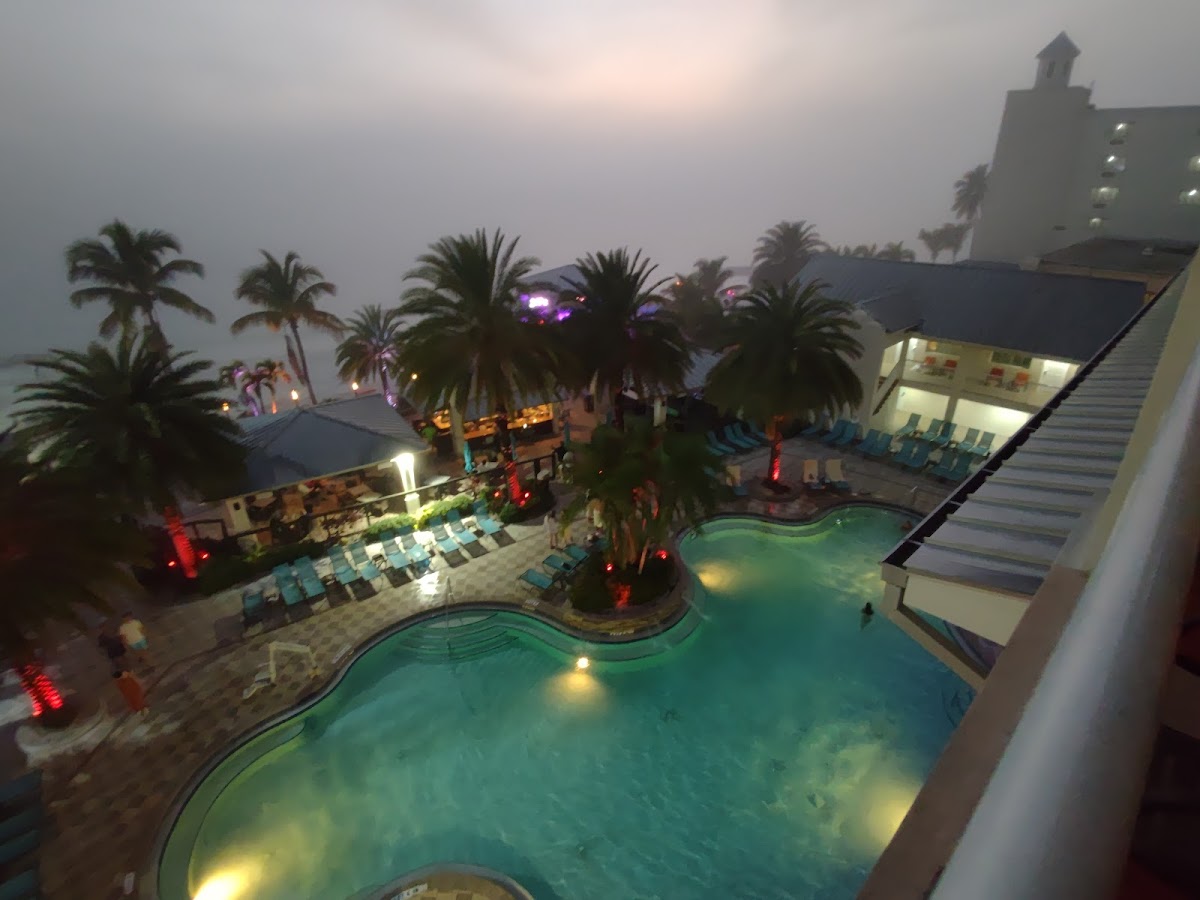 Clear Water Beach Club photo 2