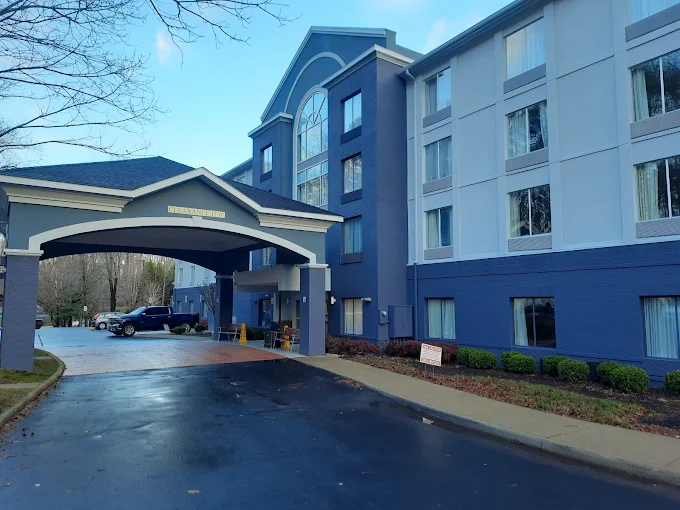 Holiday Inn Express & Suites Richmond-Brandermill-Hull St.