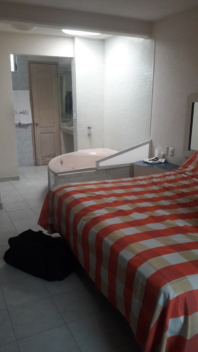 Auto Hotel La Muga photo 2
