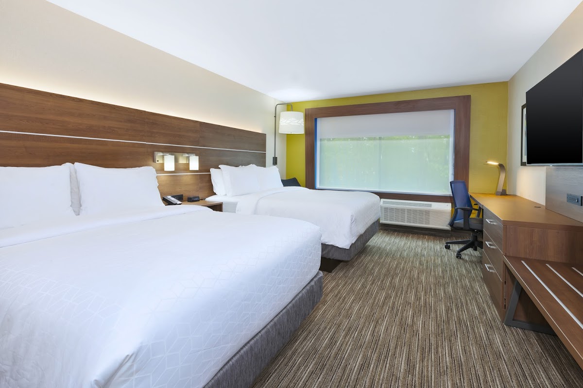 Holiday Inn Express & Suites Painesville - Concord by IHG photo 2