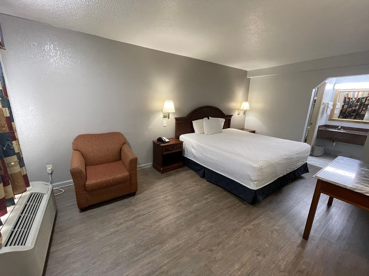 FairBridge Inn & Suites McDonough photo 2