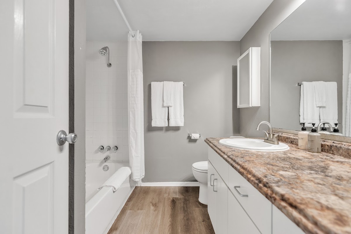 Littlefield Lofts, hosted by Placemakr photo 3