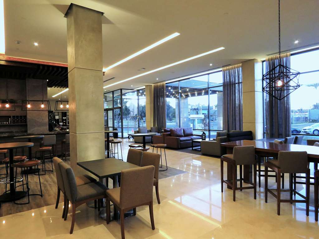 Hampton Inn by Hilton Celaya photo 3