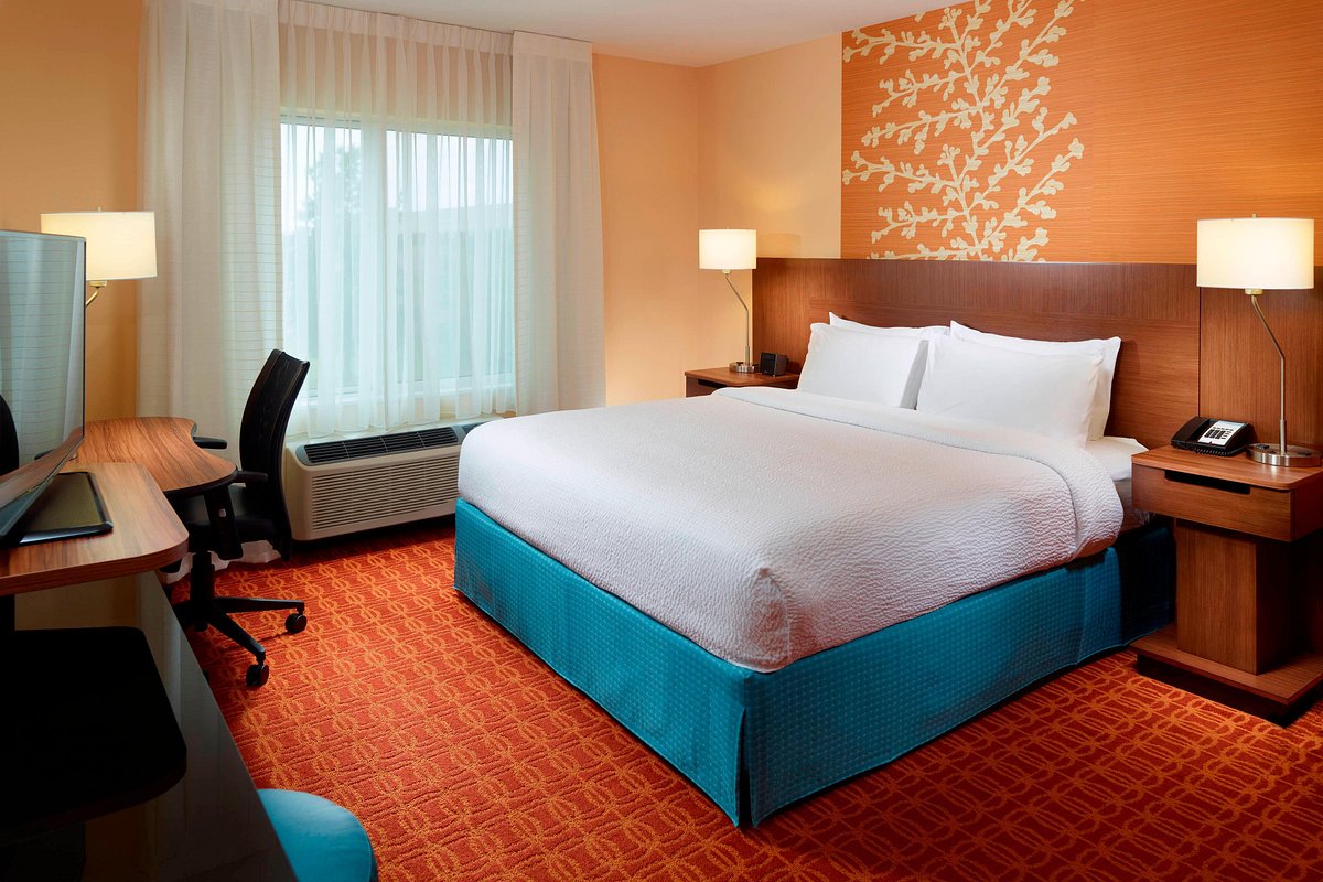 Hilton Garden Inn Manchester Downtown photo 2