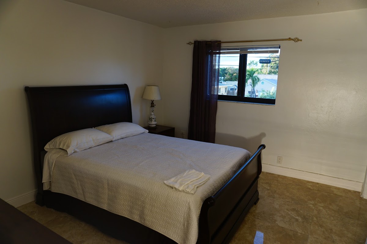 Mary Pop Apartments/Extended Stay photo 2