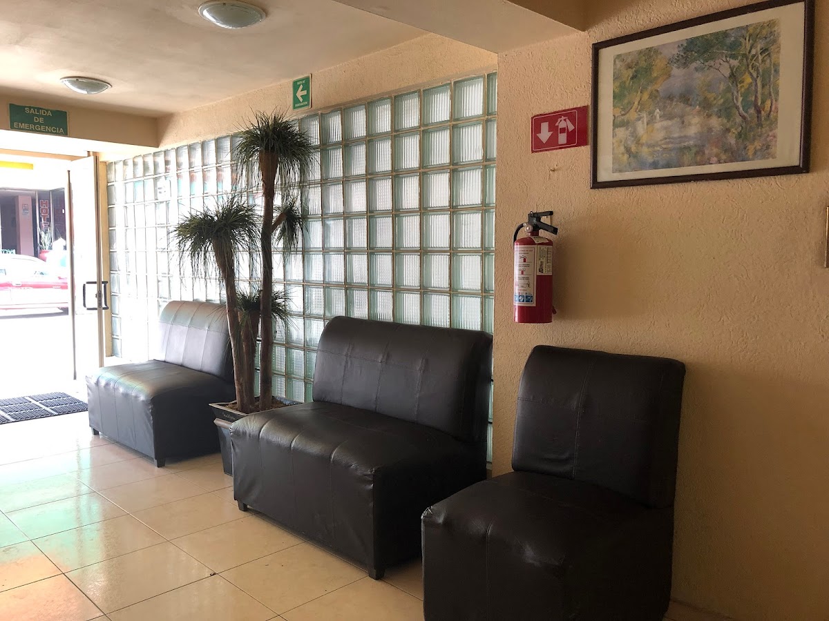 HOTEL Regis photo 3