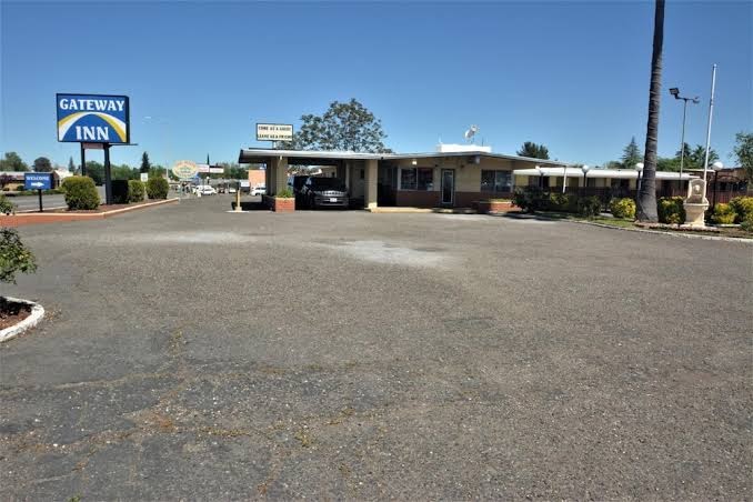 Gateway Inn photo 2