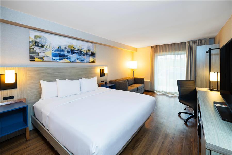 Comfort Inn photo 2