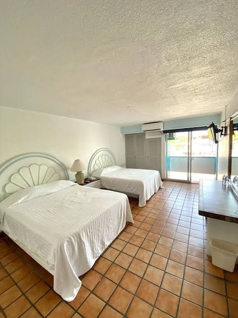 Hotel Caracoles photo 2