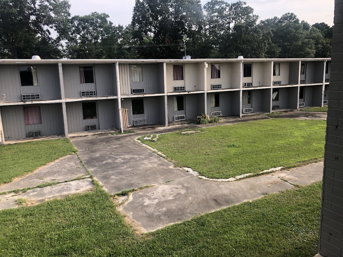 Budget Inn Express