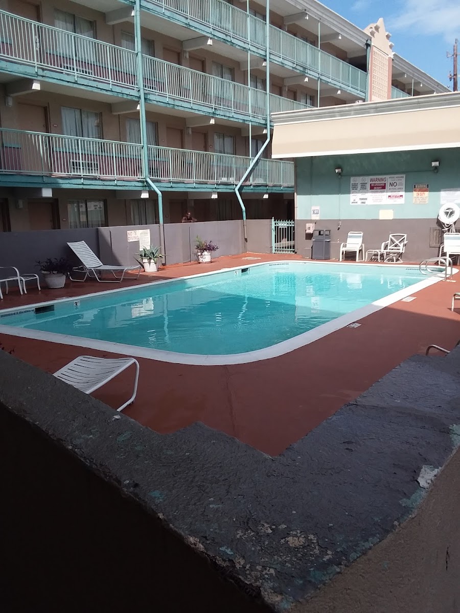 Texan Inn & Suites