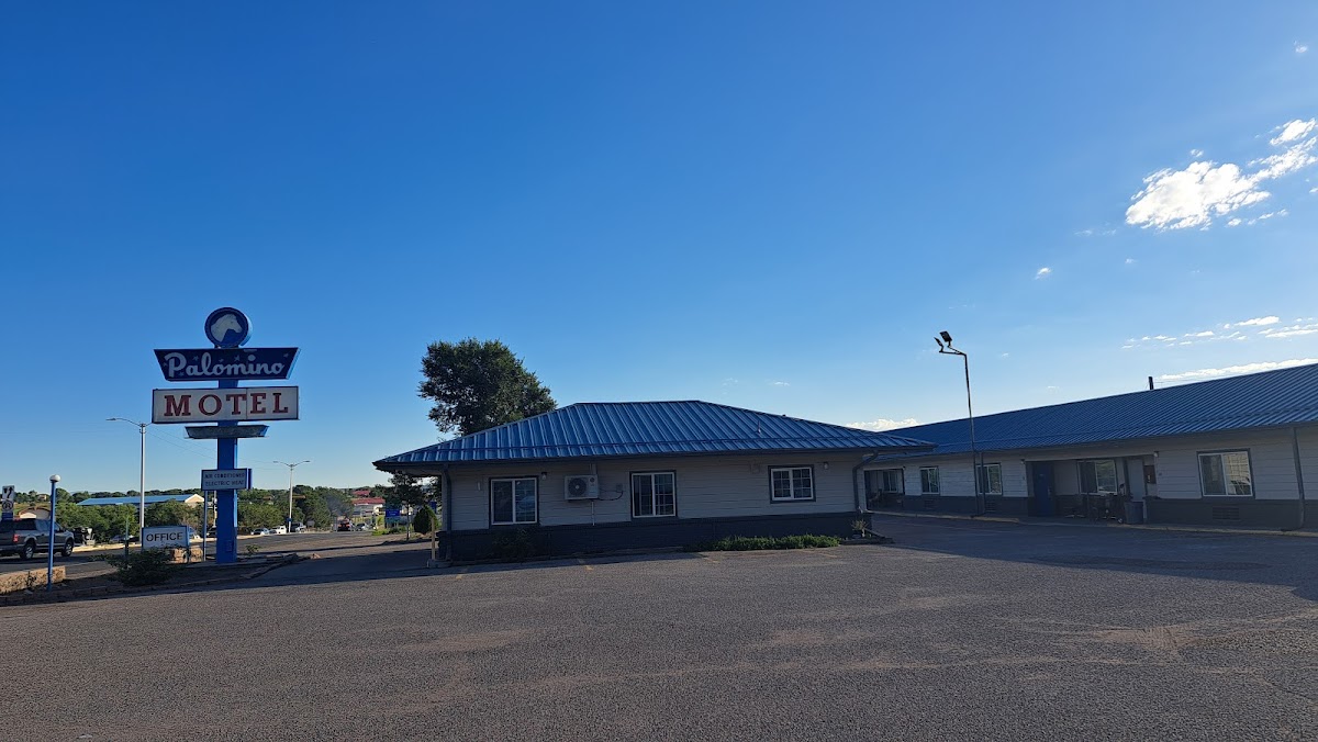 Palomino Motel