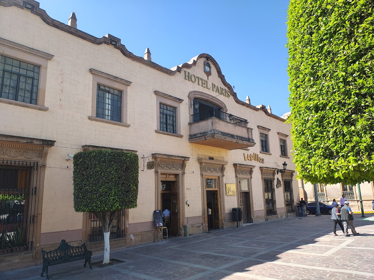 HOTEL PARIS