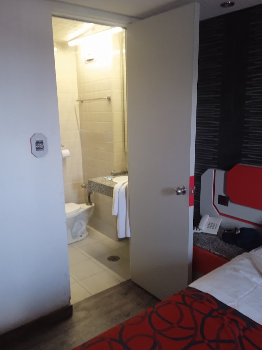 Hotel Platino photo 2