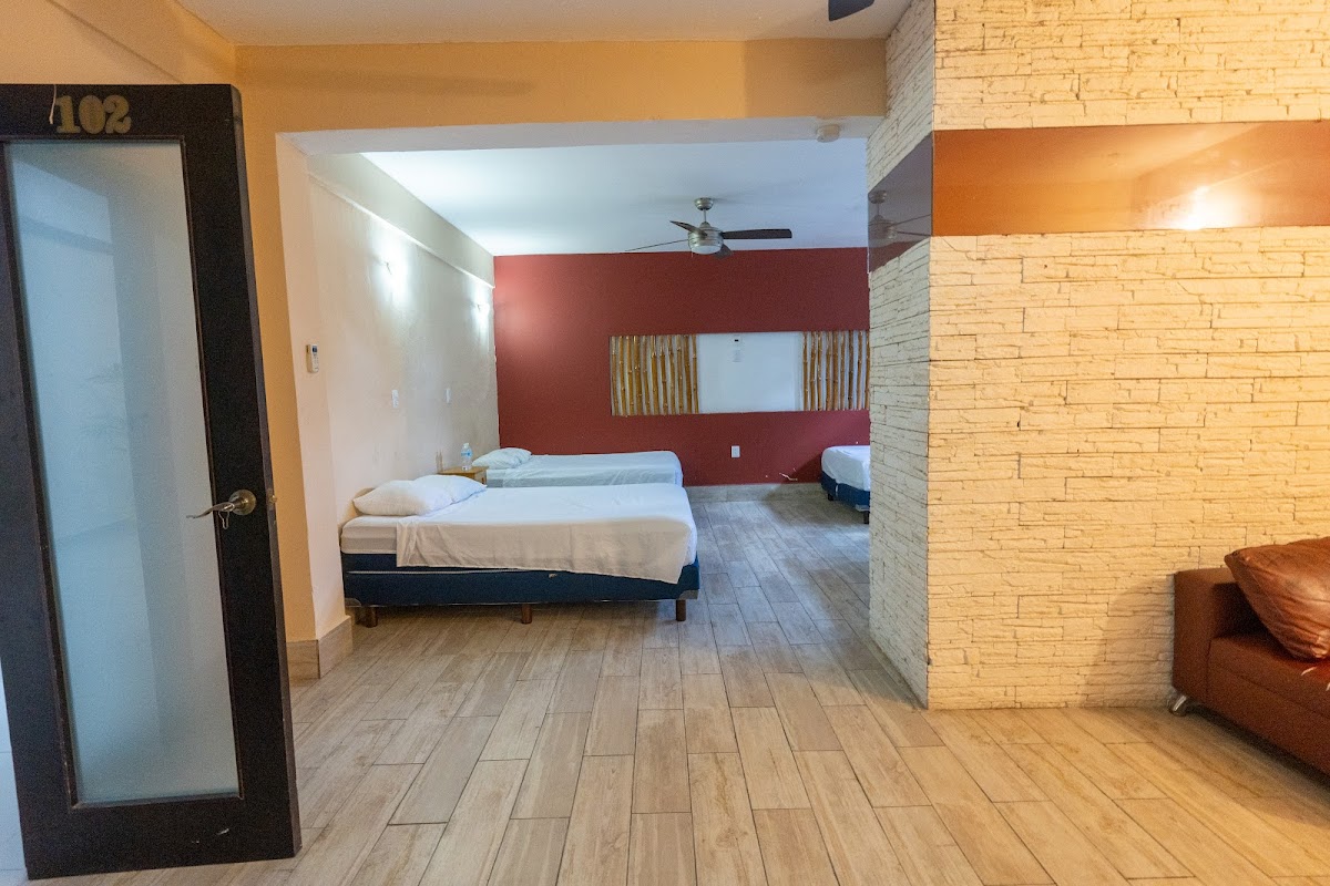 Royal hotel photo 2
