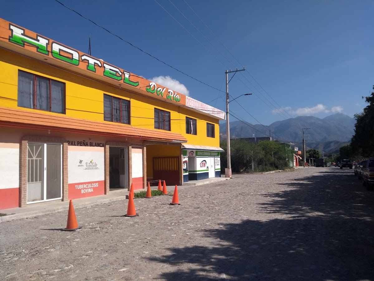 Hotel del Rio