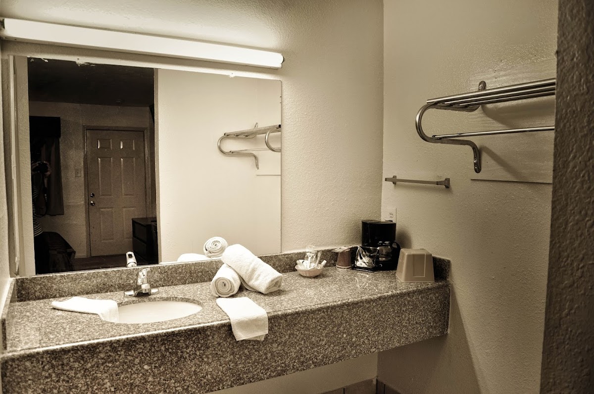 Luxury Inn photo 3