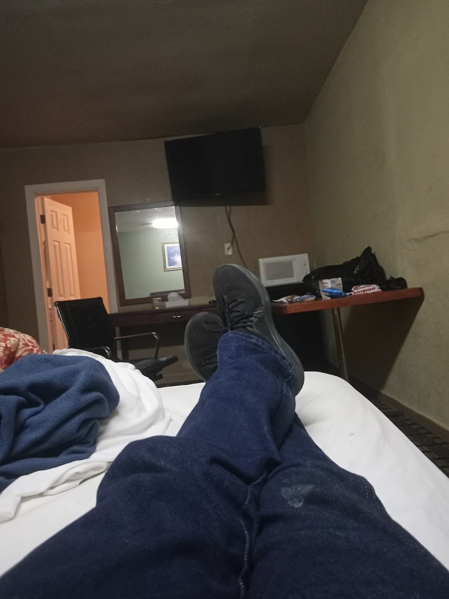 Economy Inn photo 3