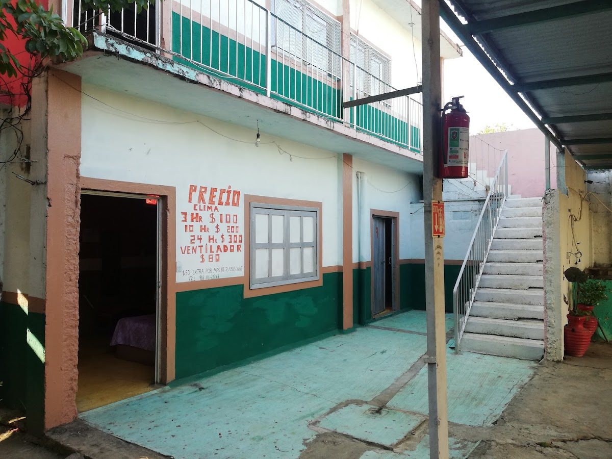 Hotel Los Pinos