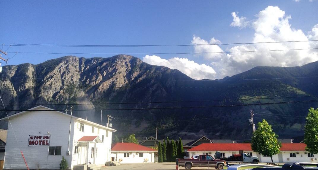 Alpine Inn photo 3