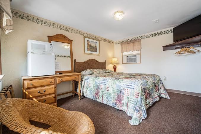 Boulevard Motel photo 2