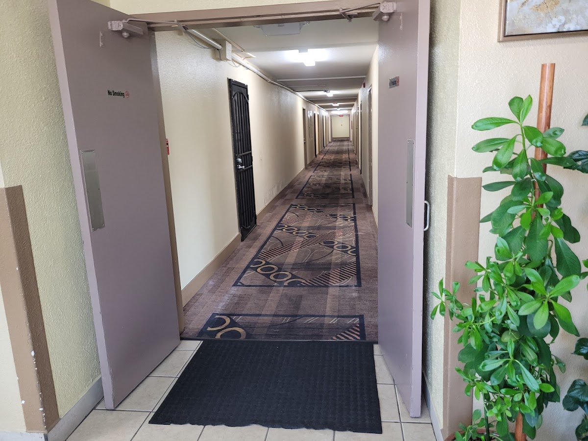 Midtown Inn