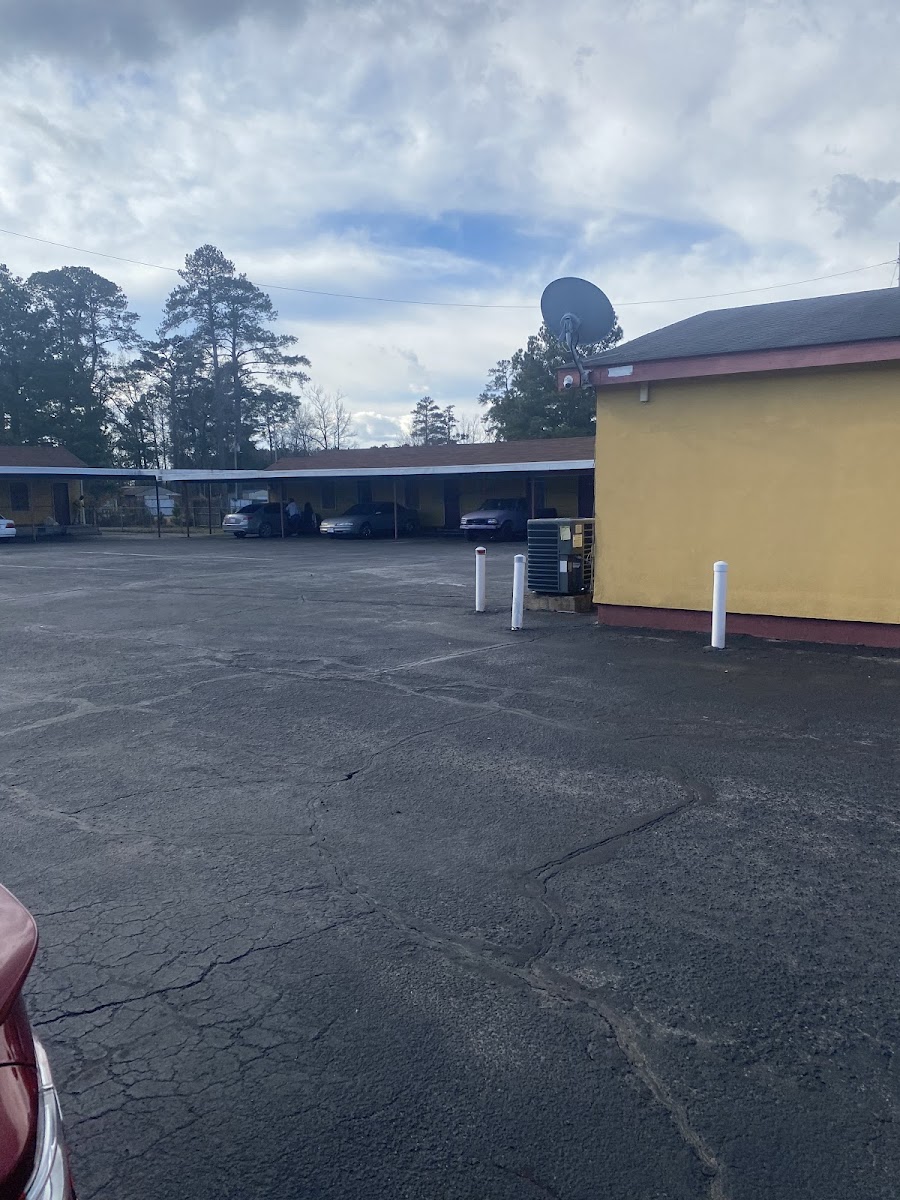 Budget Inn photo 2