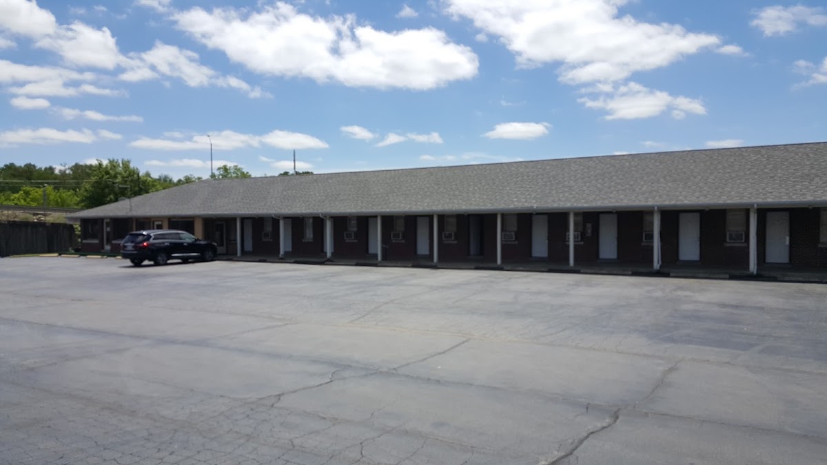 Budget Inn