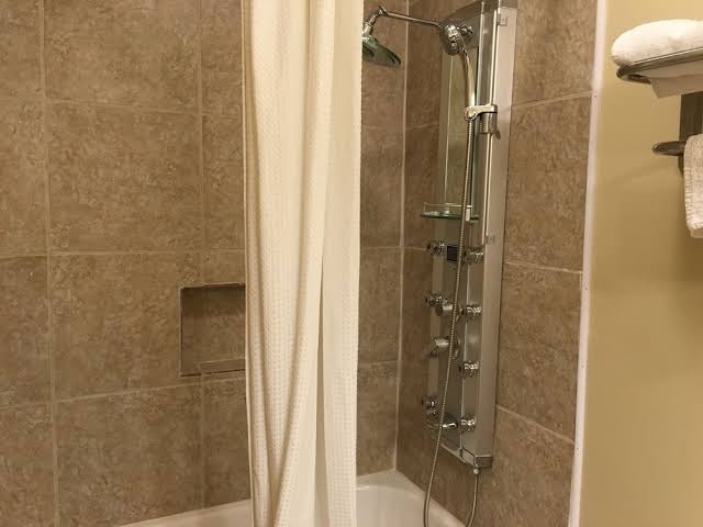 Budget Inn photo 3