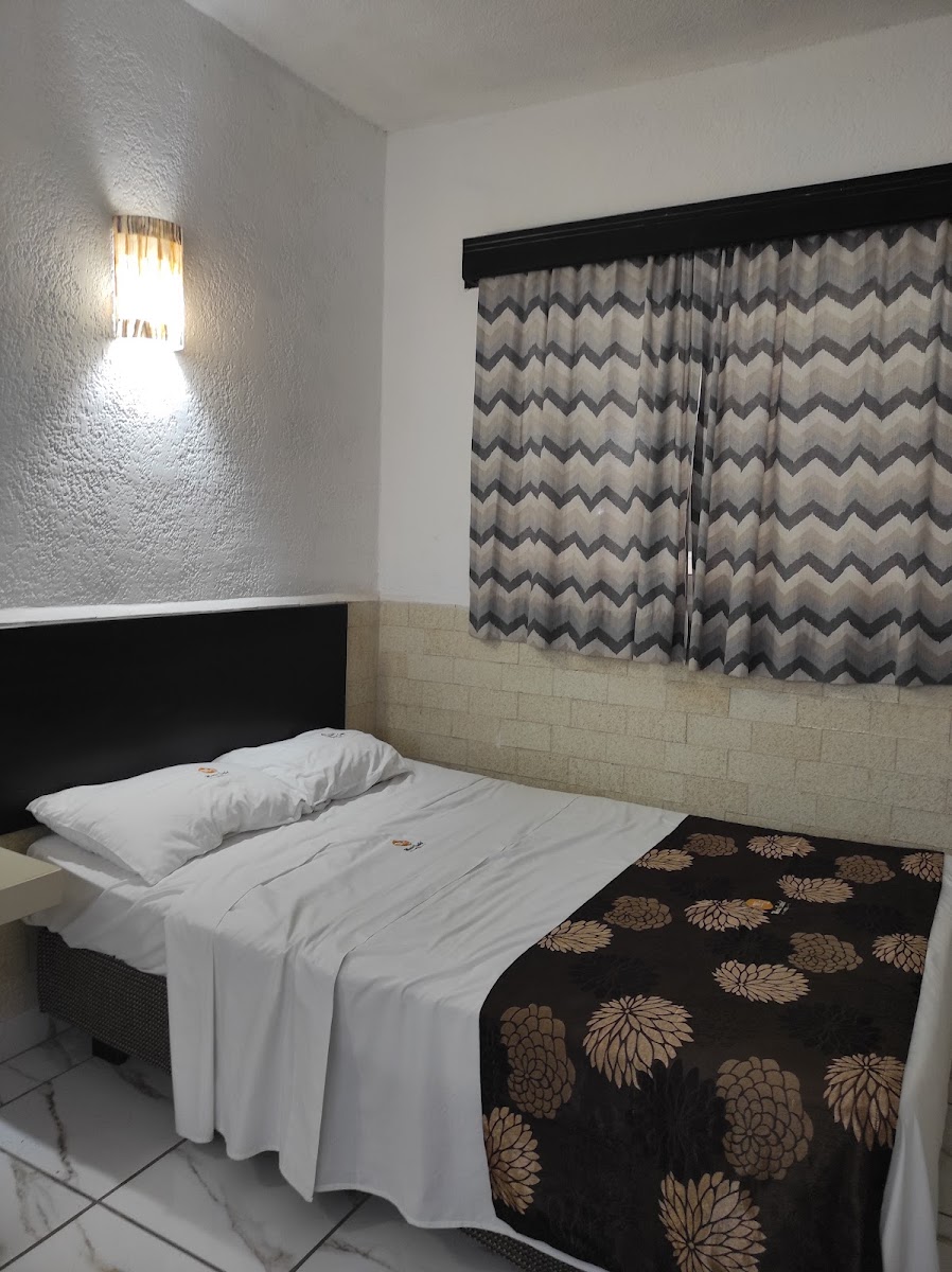 Hotel 'Maria Isabel' photo 2