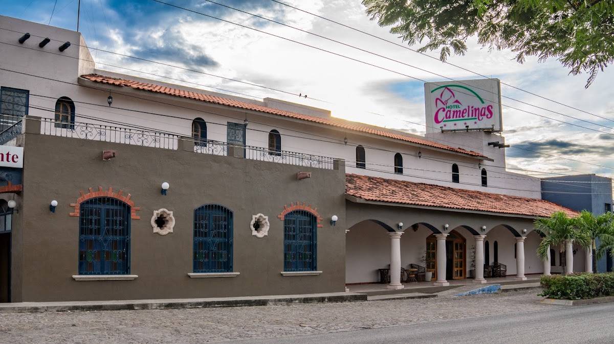 Hotel Camelinas