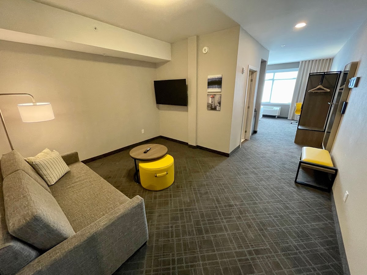 Comfort Inn & Suites photo 3
