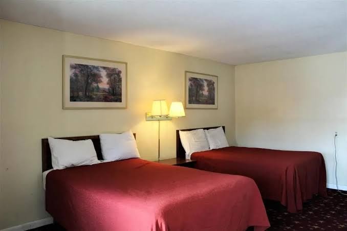 Cascade Motel photo 2