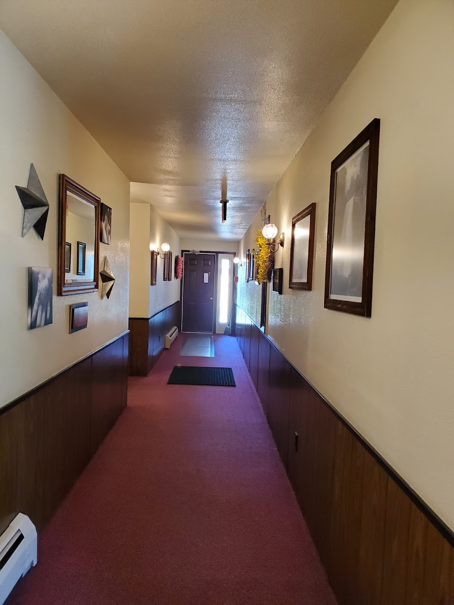 Hillsboro Inn photo 3