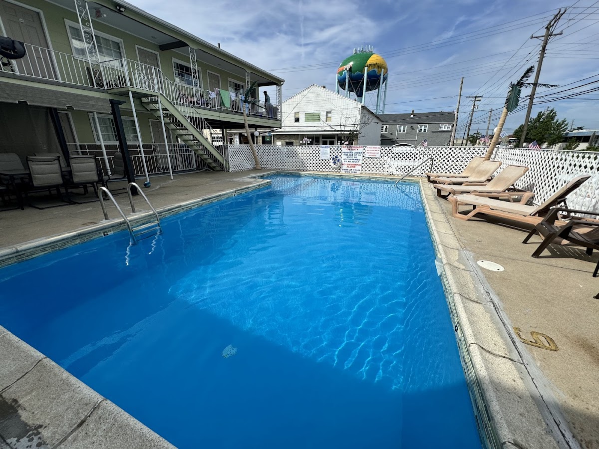 Sunrise Inn photo 2