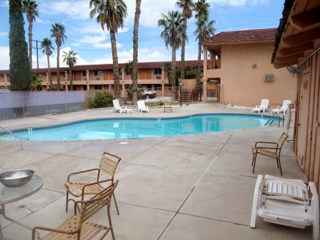 Economy Inn photo 3