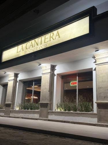 LA MANSION HOTEL photo 2