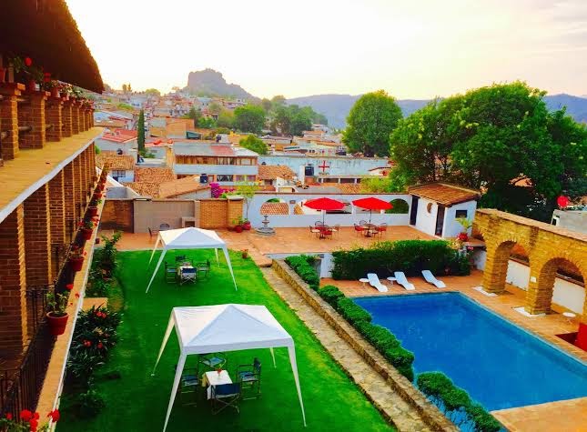 Hotel Los Arcos