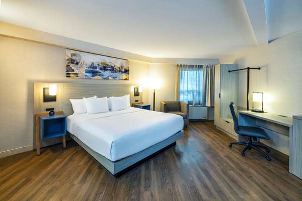Comfort Inn photo 2