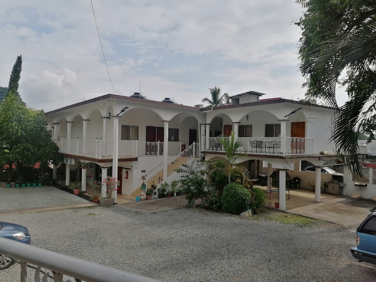 HOTEL PARAISO
