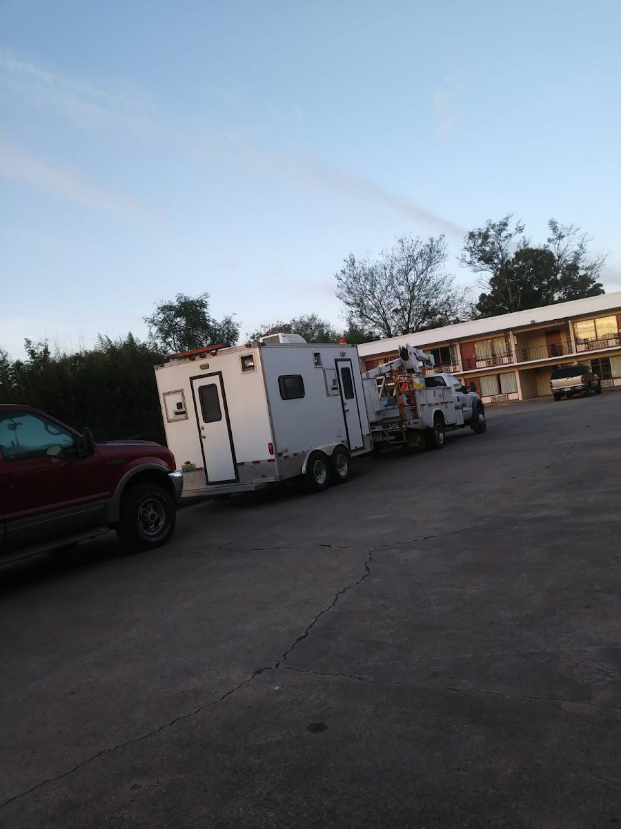 Economy Inn photo 3